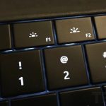 chinh-do-sang-man-hinh-laptop-07