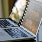 dan-man-hinh-cho-laptop-nen-hay-khong-anh-3