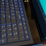 danh-gia-alienware-laptop-r4-vãn-mãi-la-giac-mo-của-mọi-game-thủ-2