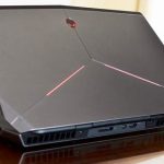 co-nen-mua-laptop-alienware-trong-nam-2018-1