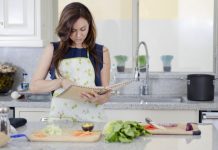 Top 5 món ăn để tủ lạnh ăn dần hấp dẫn không thể bỏ qua các món ăn để tủ lạnh ăn dần