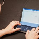Lenovo-ThinkPad- X1-Fold-phong-vu-3