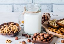 4 công thức làm sữa hạt bằng máy tốt cho sức khỏe tại nhà