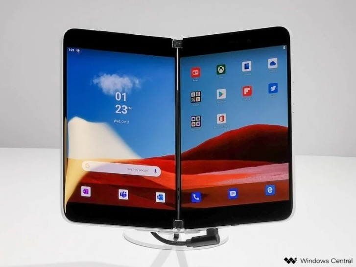 Microsoft Surface Duo vượt mặt Samsung Galaxy Fold 2 về… ngày ra mắt: Dự kiến trình làng tháng 7.