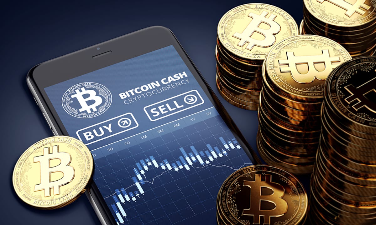 Bitcoin là gì? Có nên đầu tư Bitcoin lúc này và "đào" tiền ảo như thế nào?