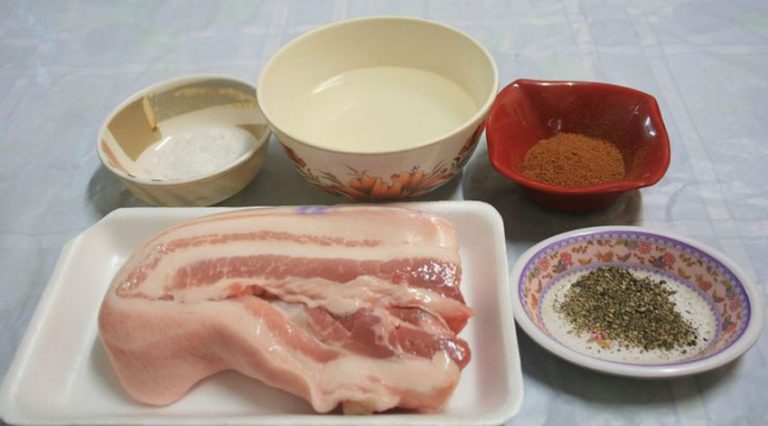 How to make roasted pork with crispy skin without oil ...