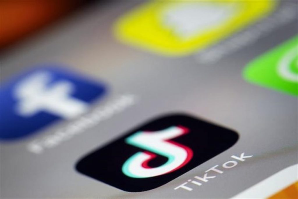 TikTok should let you easily and proactively do so to find videos