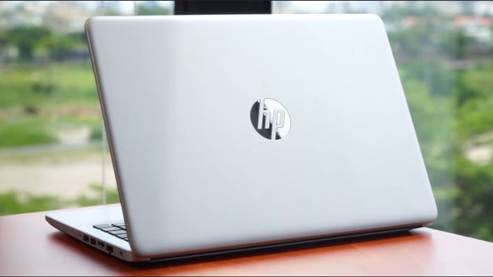 laptop-HP-240-G8