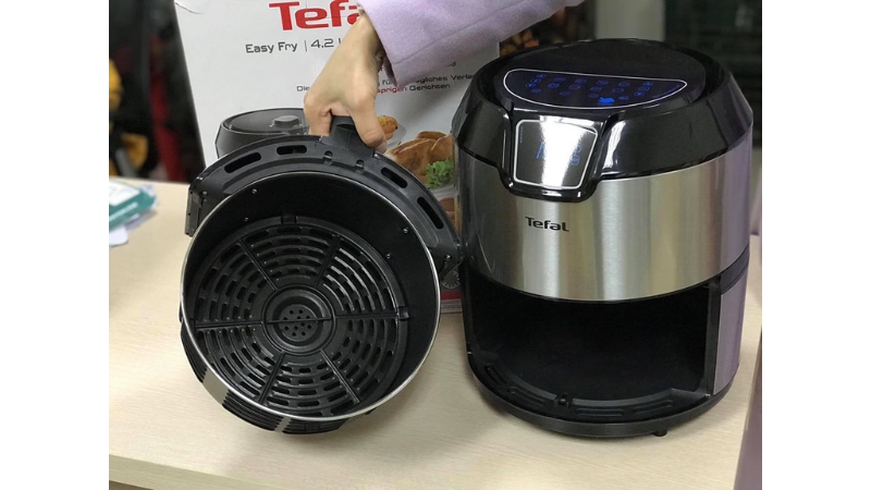 Noi-chien-khong-dau-Tefal-EY401D15-1