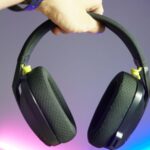 tai-nghe-logitech-g435-vang-den