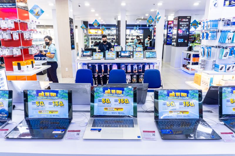 Showroom Phong Vũ Quận 3 thay đổi diện mạo, trở thành siêu thị máy tính hàng đầu Việt Nam 1 sieu thi may tinh phong vu 1