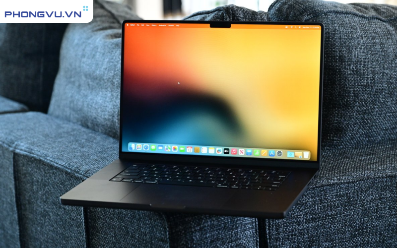 MacBook Pro mới nhất năm 2023