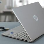 Top-10-laptop-mini-2024-nho-gon-mang-di-dau-cung-tien-7