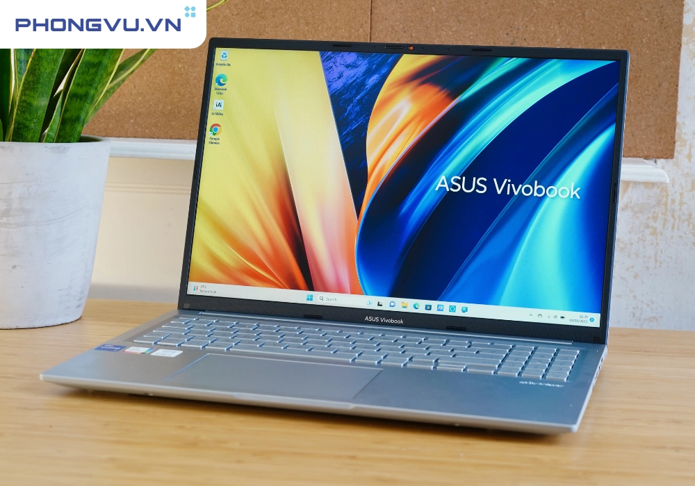 Laptop Asus Vivobook mỏng nhẹ chỉ khoảng 1.7kg.
