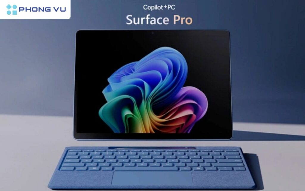 Surface Pro mới có tích hợp Snapdragon X Elite dựa trên kiến trúc ARM đầu tiên xuất hiện trên thị trường