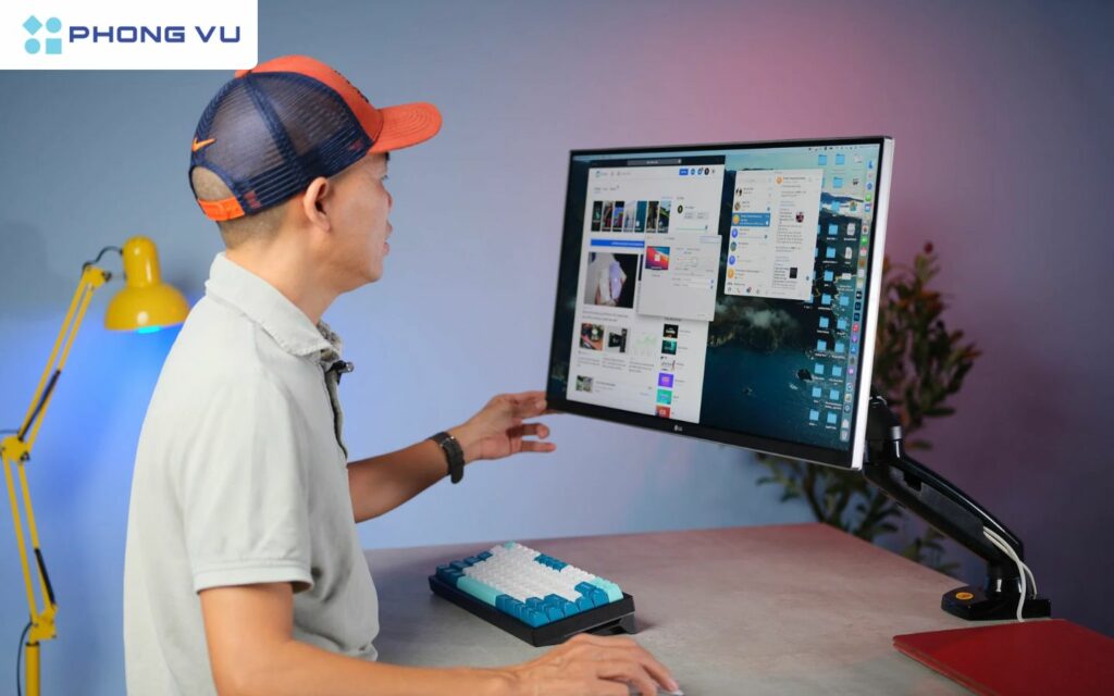 Monitor Arm (Arm màn hình) thiết bị có khả năng hỗ trợ điều chỉnh vị trí của màn hình máy tính, laptop hoặc tablet một cách linh hoạt