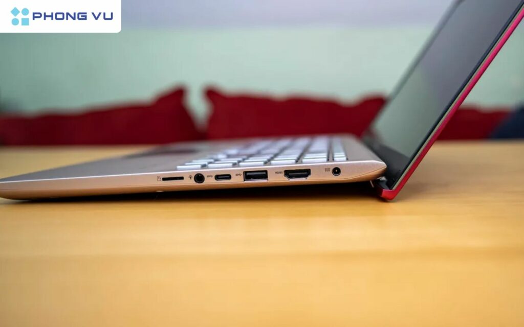 ASUS Vivobook S 15 có gì khác biệt so với MacBook Air M3