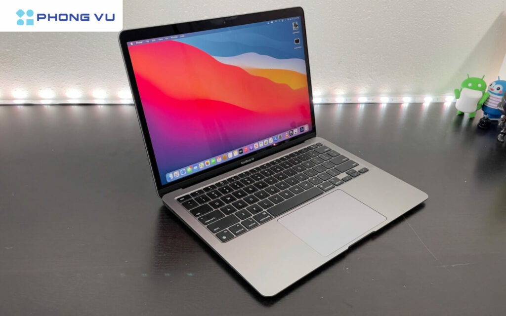 MacBook Air M1 được cài đặt sẵn macOS Big Sur