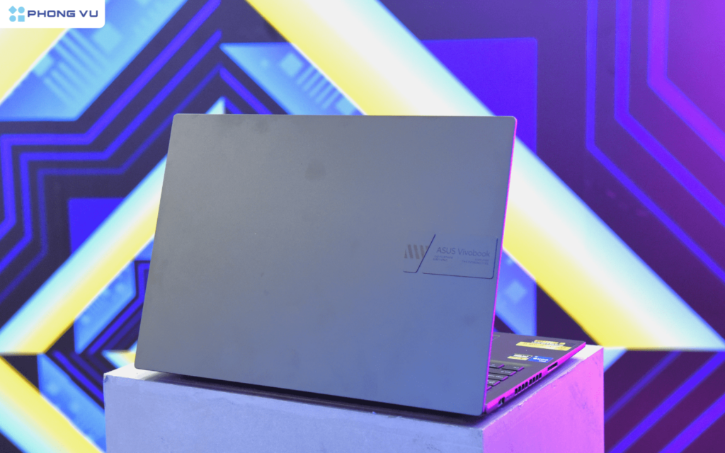 ASUS Gaming Vivobook (K3605) là một chiếc laptop gaming rất Vivobook!