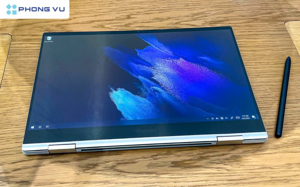 Galaxy Book5 Pro 360 sở hữu thiết kế hiện đại, sang trọng