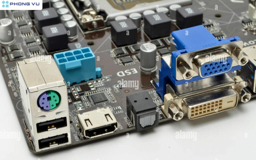 Các cổng kết nối trên mainboard ảnh hưởng trực tiếp đến việc kết nối với các thiết bị ngoại vi như máy in, máy quét, màn hình và các thiết bị lưu trữ.