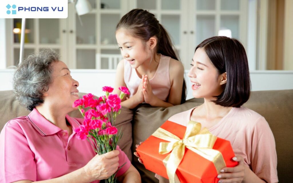 Ngày 20/10, con chúc mẹ sức khỏe dồi dào, luôn mạnh khỏe, yêu đời và hạnh phúc