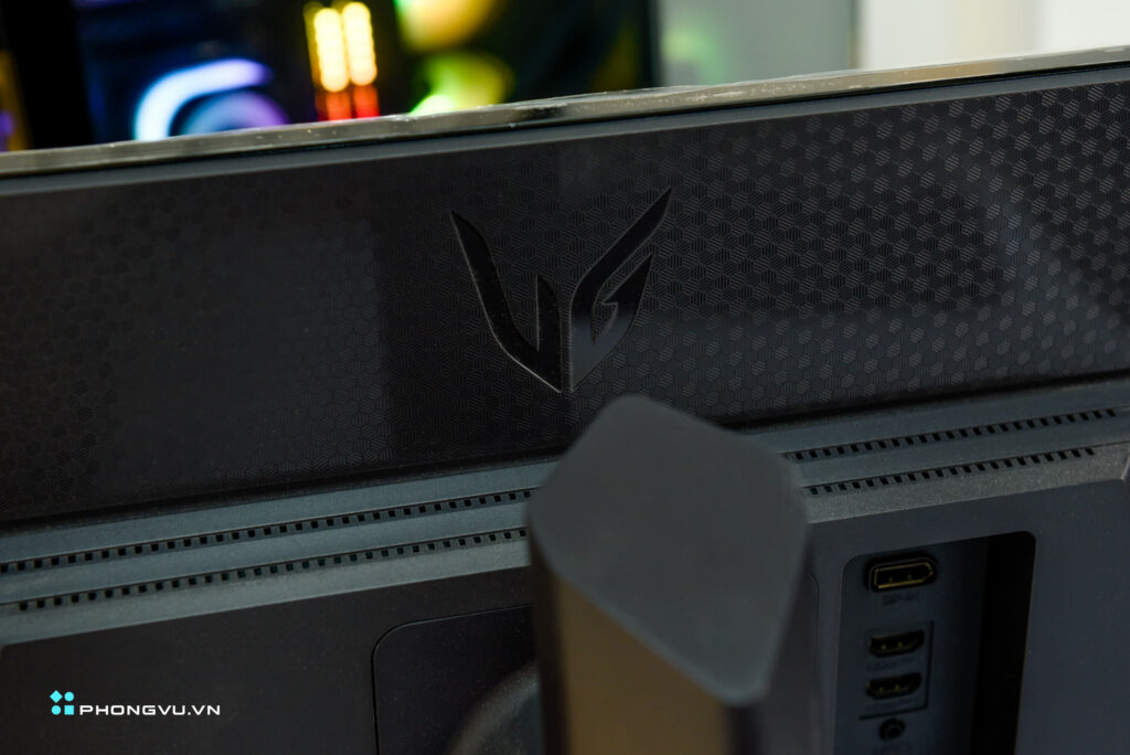 Công nghệ đồng bộ FreeSync Premium trên màn hình LG 27GR75Q-B là một điểm cộng lớn