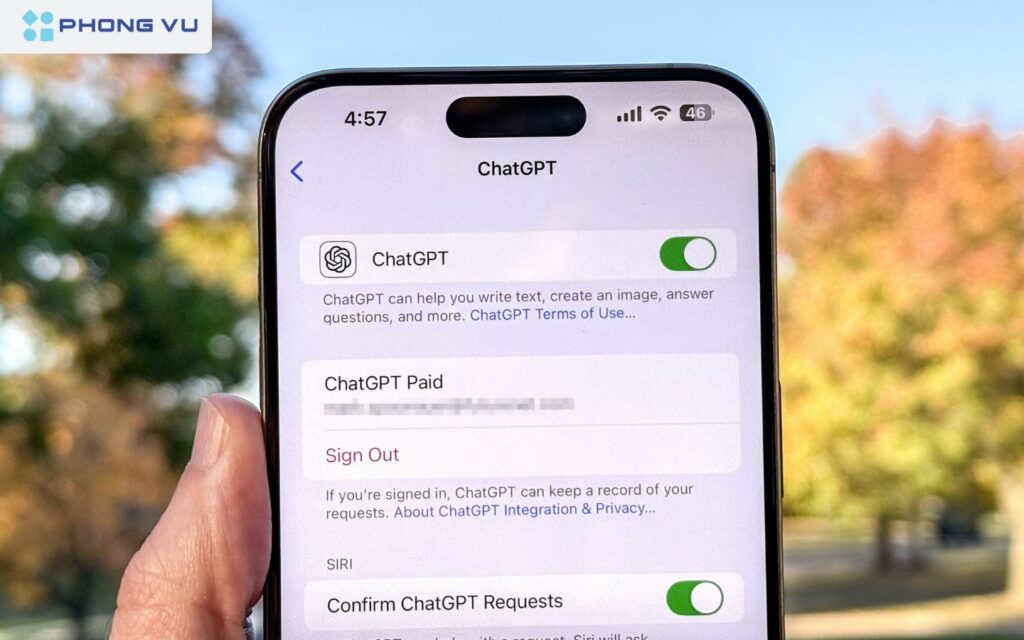 Tính năng ChatGPT được cài đặt mặc định trên iOS 18.2