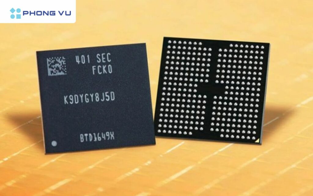 Samsung đẩy mạnh phát triển chip NAND 400 lớp cho SSD 