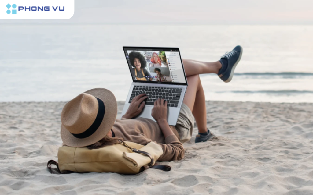 Top 7 laptop AI Core Ultra 5 giá chỉ dưới 25 triệu đồng 1 Acer Swift Lite 14 AI còn ghi điểm với thời lượng pin dài, webcam FHD sắc nét và hệ thống kết nối đa dạng, đáp ứng mọi nhu cầu của người dùng hiện đại