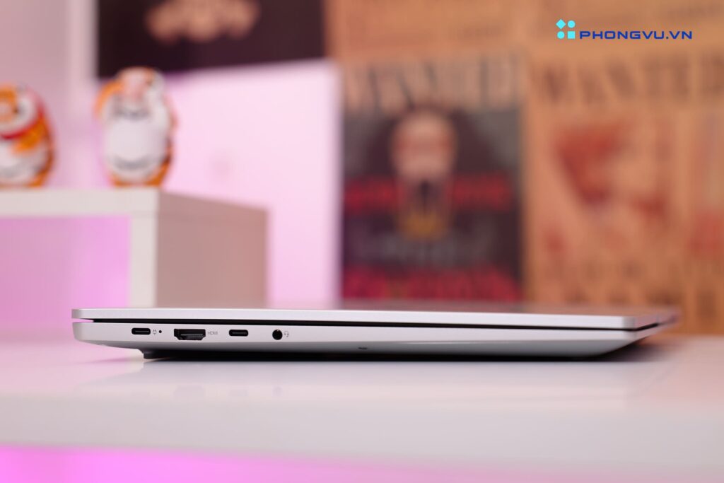 Lenovo Ideapad Slim 5 16IMH9 vẫn duy trì đầy đủ các cổng kết nối cần thiết