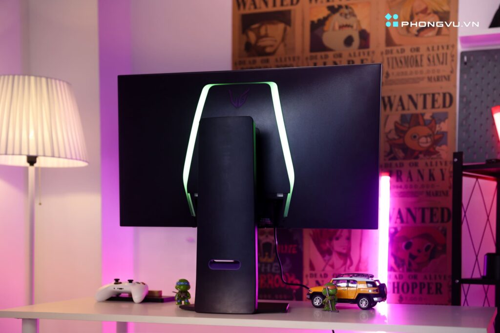 LG UltraGear 4K OLED 32 inch mang đến một vẻ ngoài vẫn đậm chất gaming