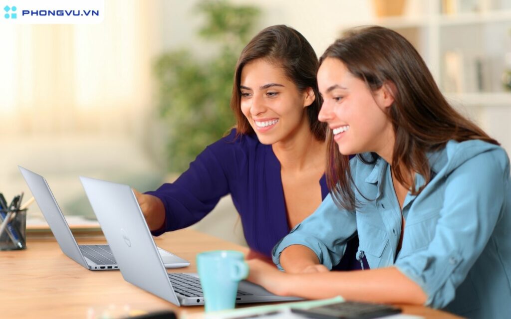 Thiết kế của laptop Dell thường hướng đến sự đơn giản, tinh tế và bền bỉ