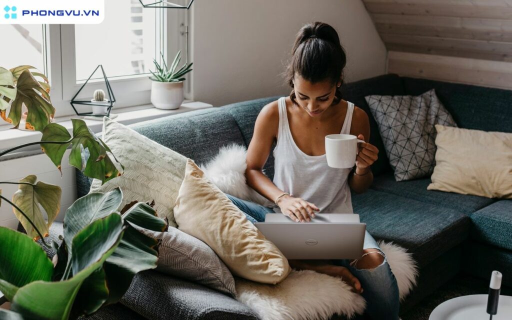 Thời lượng pin là yếu tố quan trọng, đặc biệt đối với sinh viên thường xuyên phải di chuyển và học tập