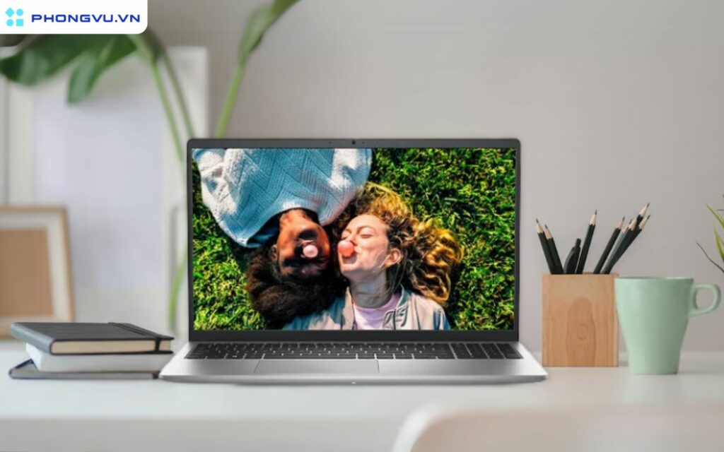 Dell Inspiron 3520 - 25P2312 là một ứng cử viên sáng giá cho các bạn sinh viên