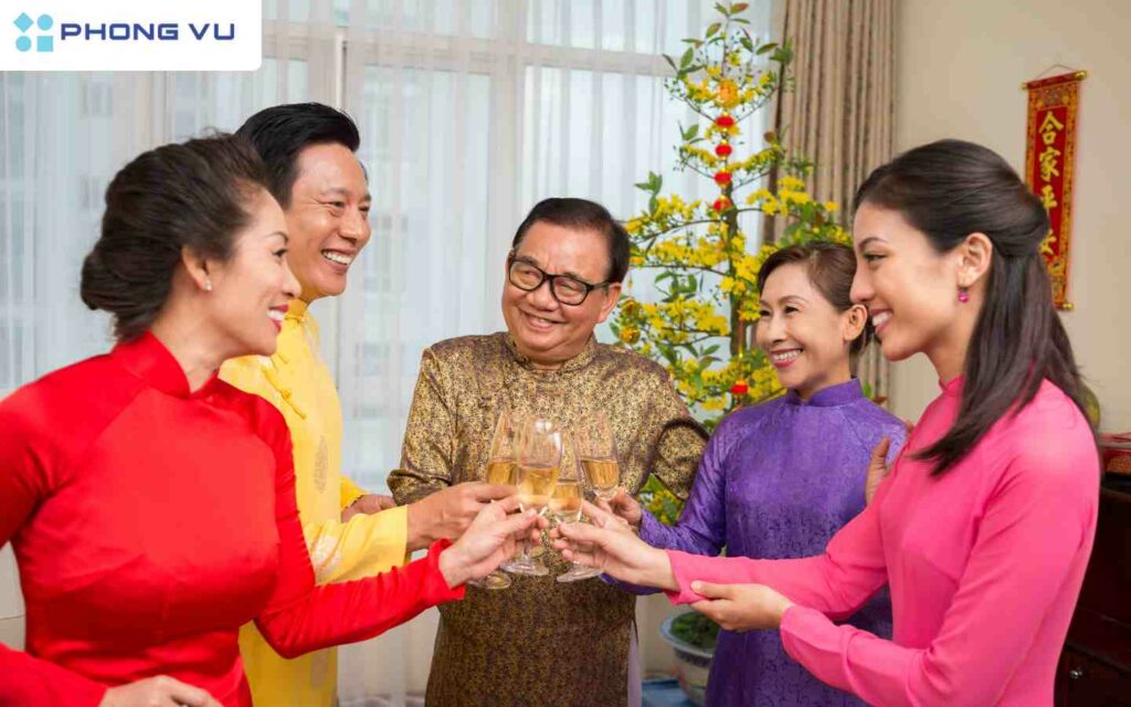 Những câu đối, lời chúc ngày Tết