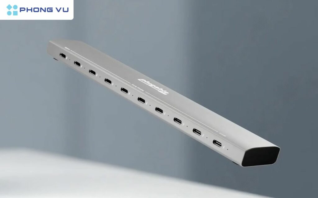 CES 2025 ngày thứ 4: 9 tiện ích công nghệ gây sốt 9 Một trung tâm USB-C với 10 cổng