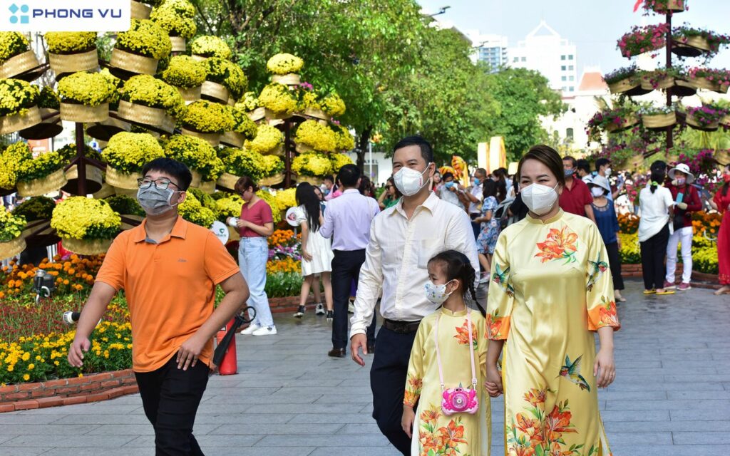 Dự báo thời tiết Tết Nguyên Đán Ất Tỵ 2025 trên cả nước 5 Nắng ấm nhẹ vào dịp Tết Nguyên Đán 2025 tại TPHCM sẽ thích hợp cho người dân vui chơi ngoài trời