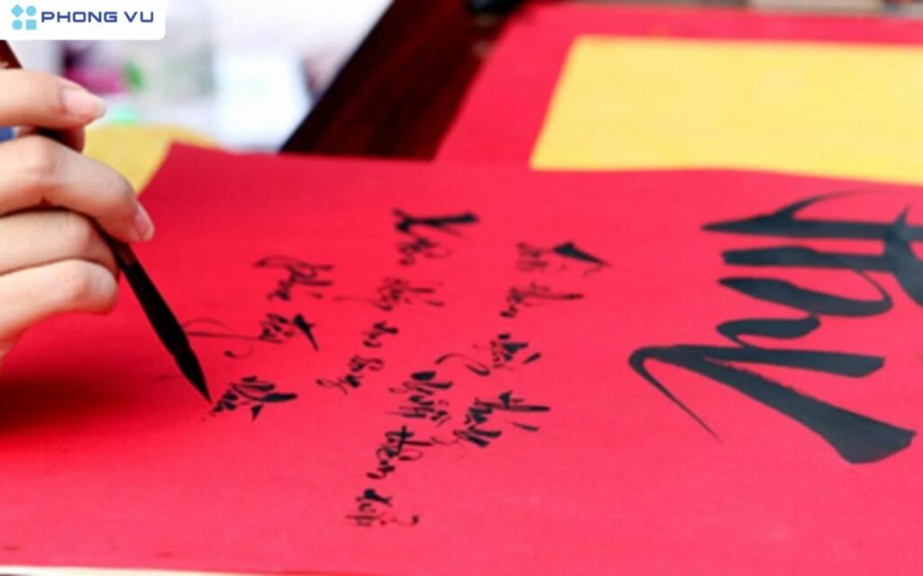 Khai bút đầu năm 2025 thu hút tài lộc và may mắn