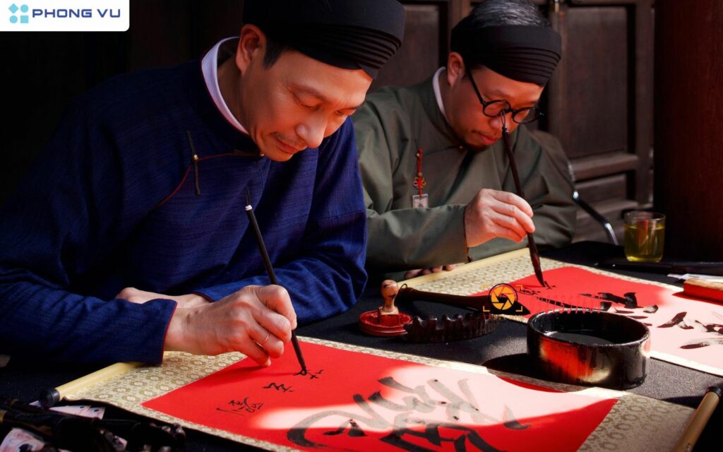 Khai bút đầu năm 2025 nên viết gì?