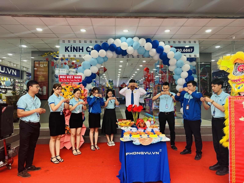 khai truong phong vu nha trang 6