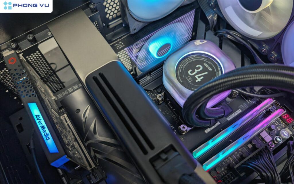 Top 7 lưu ý trước khi mua RTX 5090 mà bạn không nên bỏ qua! 4 Trước khi mua, hãy tìm hiểu kỹ về hiệu năng thực tế của RTX 5090 thông qua các bài đánh giá, benchmark từ các nguồn uy tín.