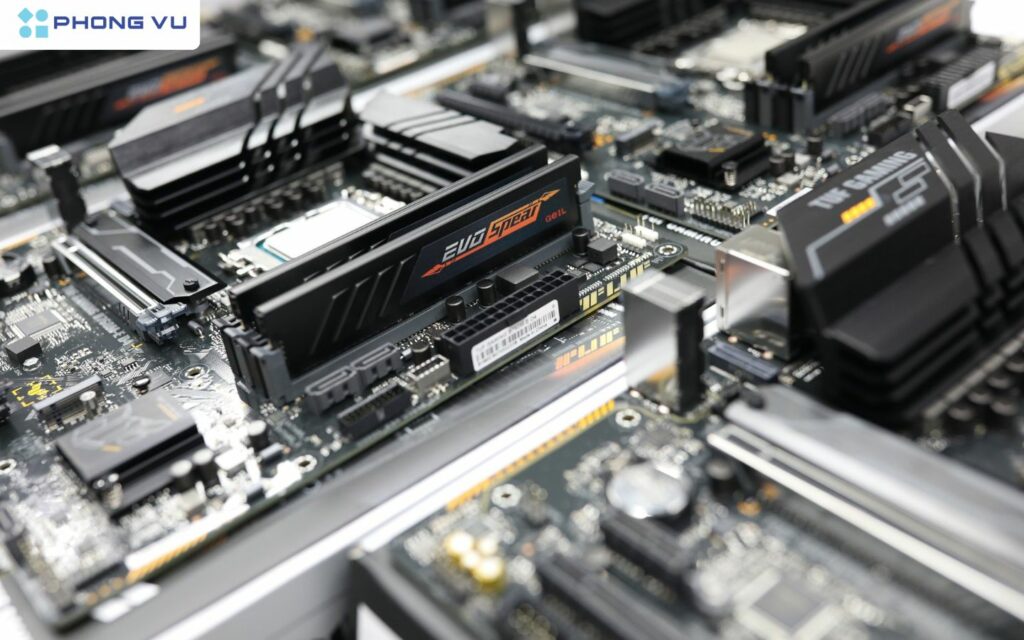 Microsoft đã công bố danh sách các CPU được hỗ trợ trên Windows 11 24H2, và một điểm đáng chú ý là các CPU Intel thế hệ 8, 9 và 10 đã bị loại khỏi danh sách này.