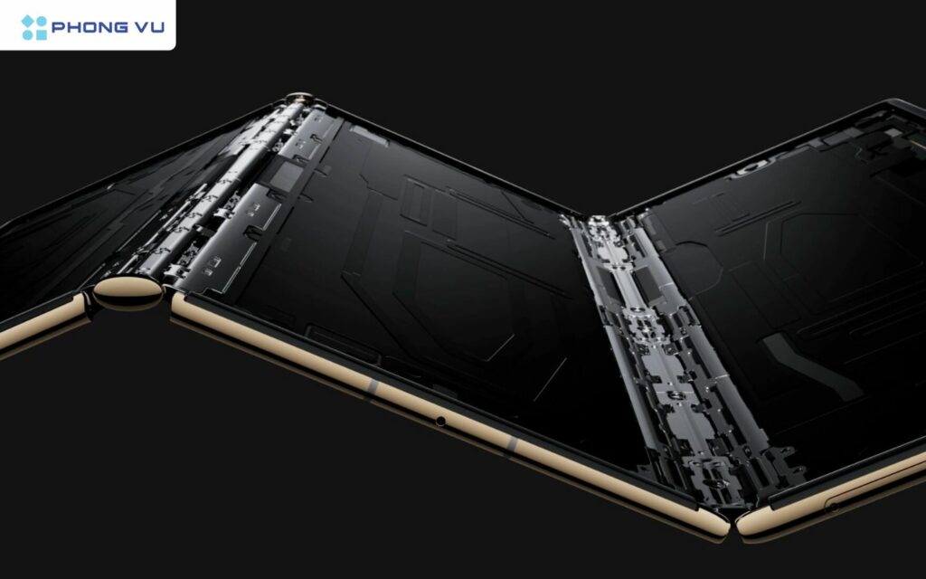 Thiết bị có độ dày chỉ 3.6mm khi mở ra hoàn toàn