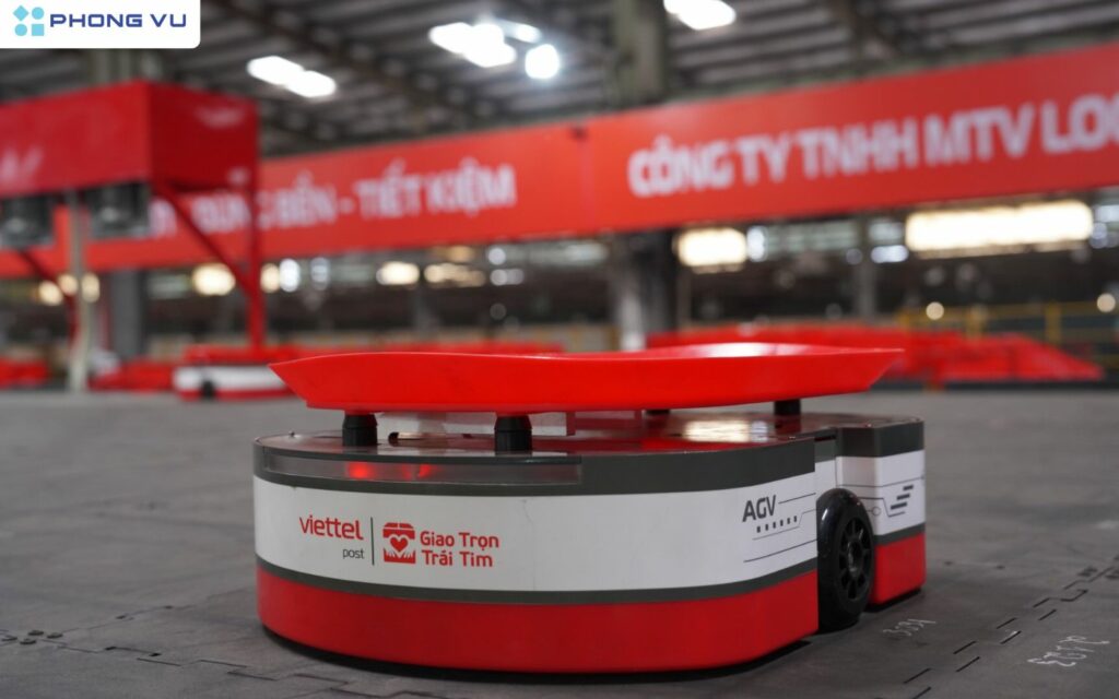 Kỹ sư Việt phát triển thành công dàn robot made in Vietnam 2 Robot AGV mang thương hiệu Made by Viettel Post