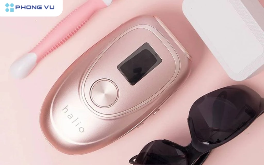 Nếu nàng thường xuyên phải lo lắng về việc tẩy lông, một chiếc máy triệt lông sẽ là món quà vô cùng hữu ích