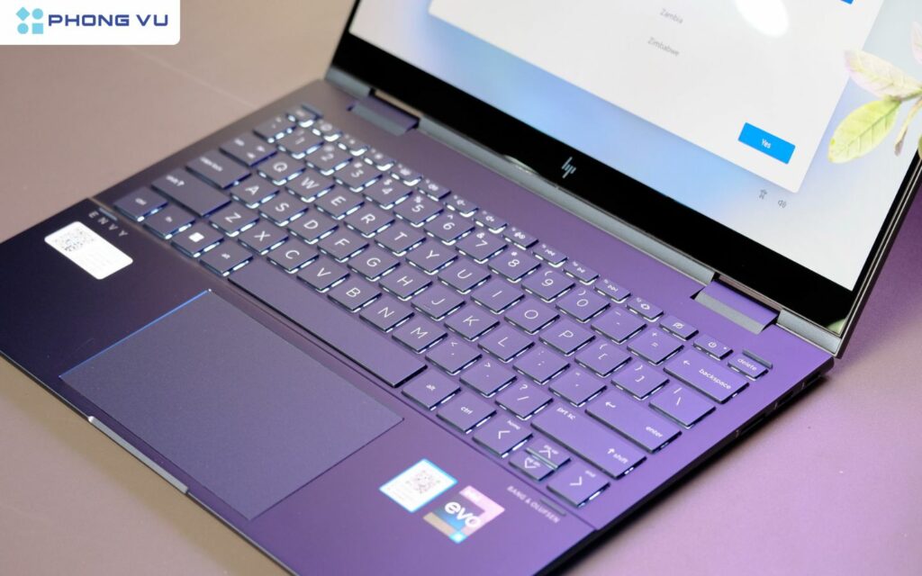 HP Envy x360 là dòng laptop 2 trong 1 nổi tiếng với thiết kế sang trọng, màn hình cảm ứng linh hoạt và hiệu năng mạnh mẽ.