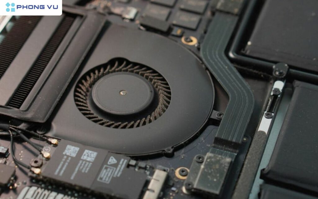 Thiết kế sang trọng với vỏ nhôm cao cấp, trọng lượng nhẹ và khả năng xoay màn hình 360 độ giúp HP Envy x360 trở thành người bạn đồng hành lý tưởng.