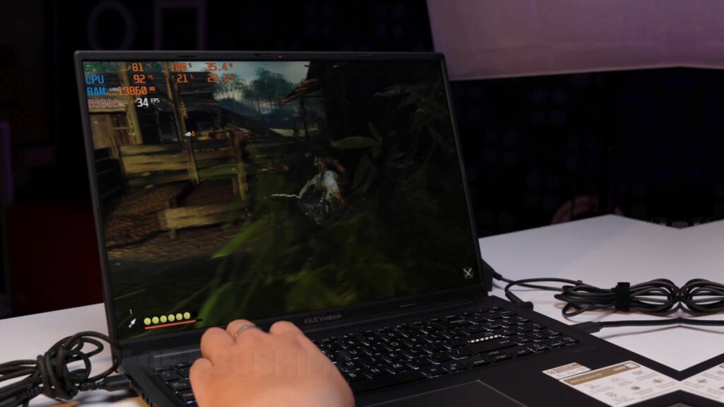 Sau một tuần sử dụng ASUS VivoBook K3605ZF-RP634W, mình nhận thấy máy cân bằng khá tốt giữa gaming và công việc hàng ngày