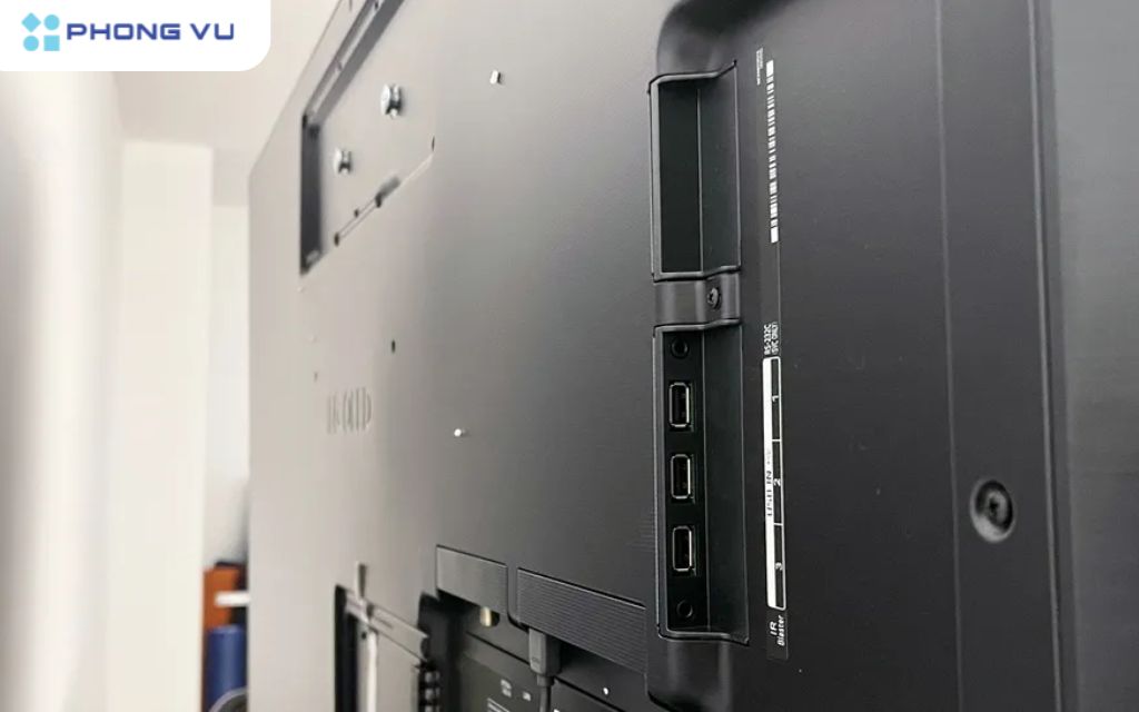 8 Cách kết nối điện thoại với Tivi đơn giản ai cũng làm được 1 Hầu hết các tivi hiện đại đều được trang bị nhiều loại cổng khác nhau để phục vụ cho nhu cầu kết nối đa dạng